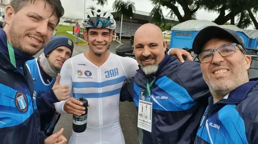 279747004_364216772391798_8443472989934648768_n~2