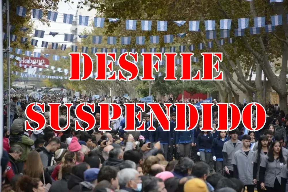 DESFILE SUSPENDIDO