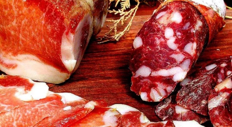 a905e016b91590c5863170c9bc71505f_L