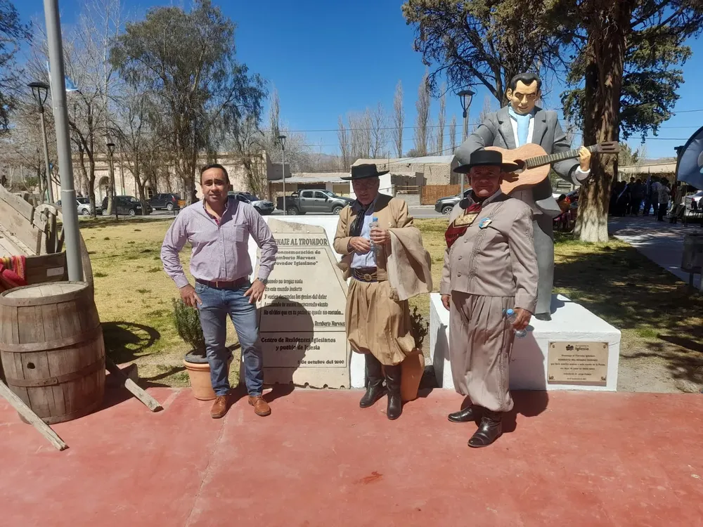 WhatsApp Image 2023-09-16 at 23.03.50 (1)