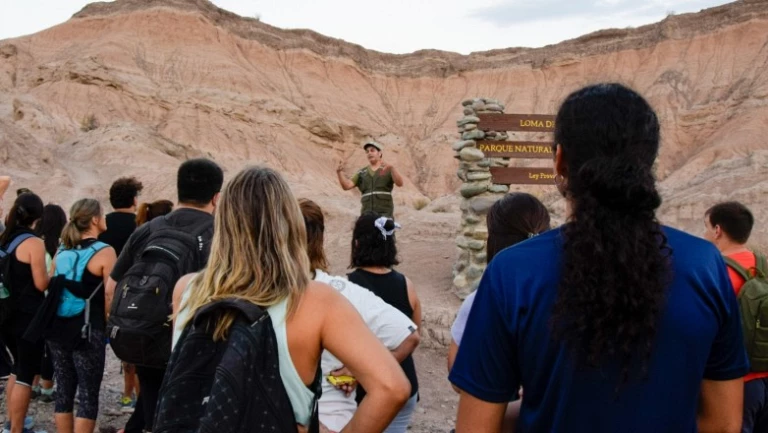 5c4f265feb654f4e048c1dafad9ca933_L