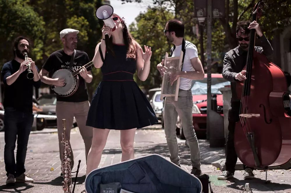 LaCalleSuena-FOTO-5-alargada1-scaled